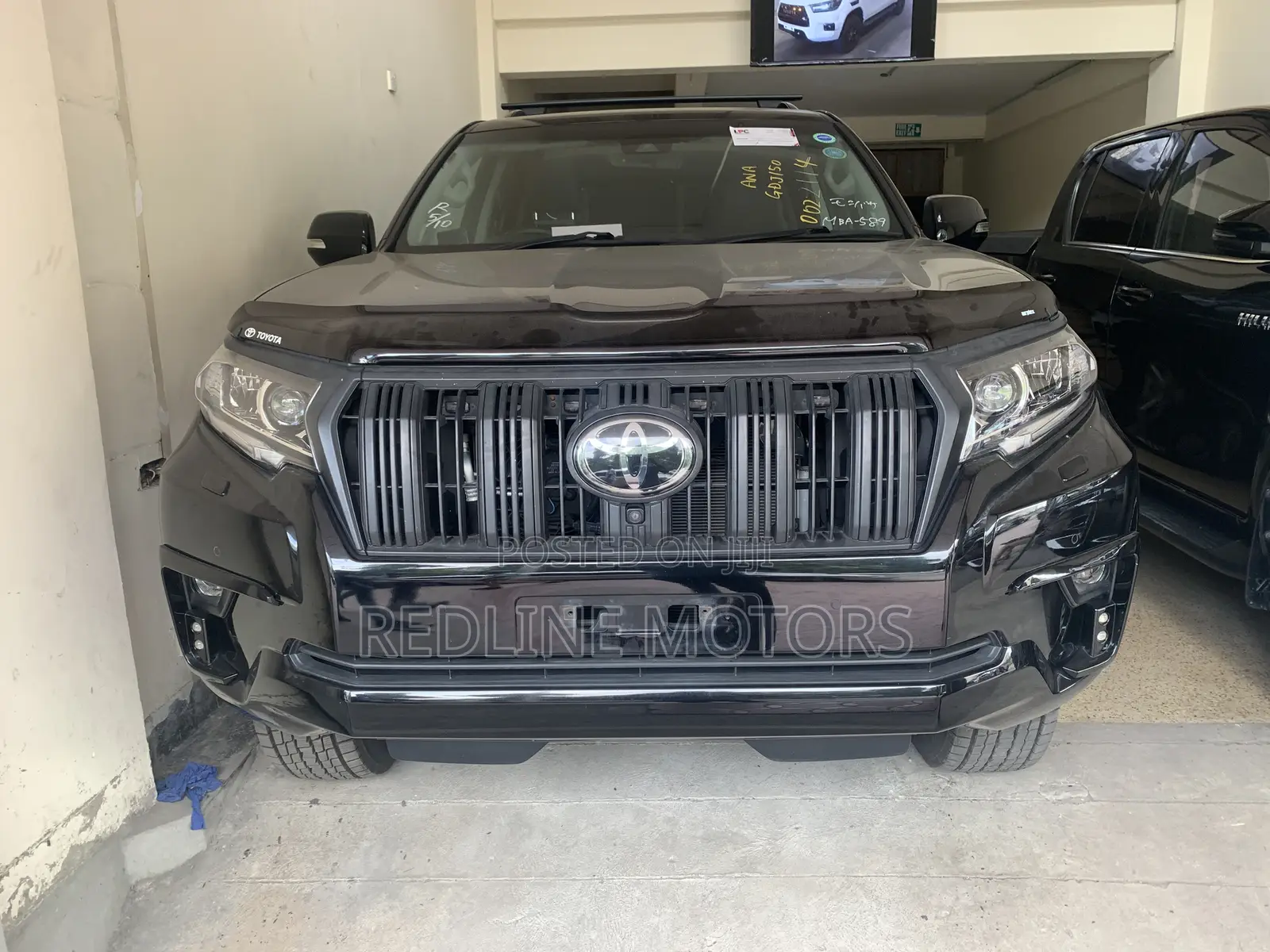 Toyota Land Cruiser Prado 2.8 2017 Matt Black