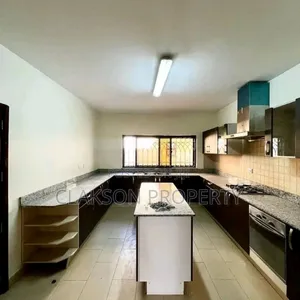 4bdrm Townhouse / Terrace in Lavington for rent