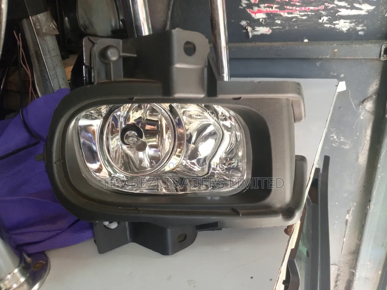 Fog Lights Toyota Premio 240 Model 2005