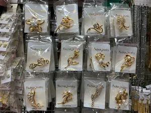 Brooches Gold and Silver