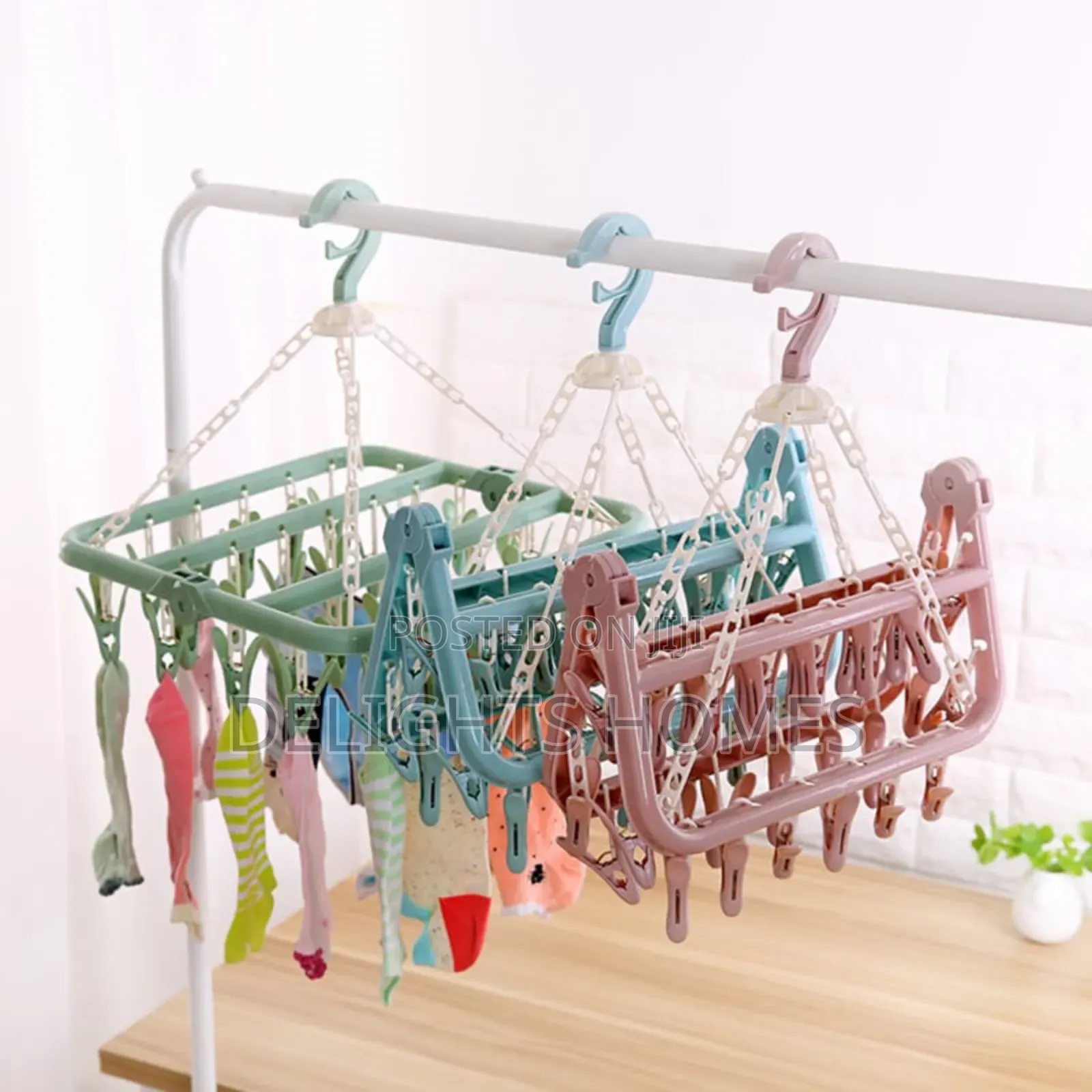 32 Clips Cloths Socks,Underwear, Handkerchief Hanger