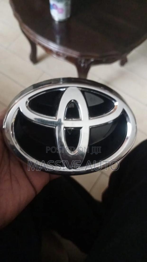 Buy Toyota Grill Logos/Toyota Grill Cr Logo