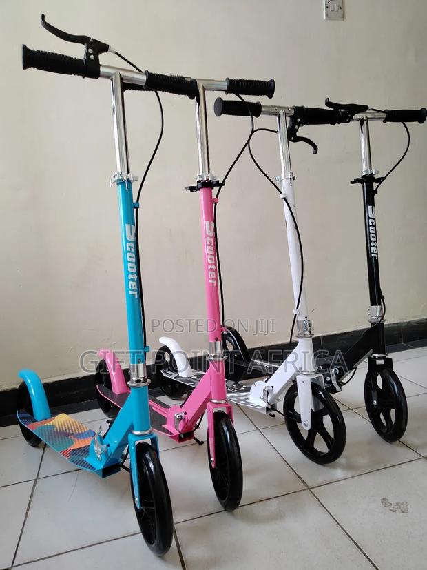 Two Wheels Metal Foldable Scooters - thumbnail 2