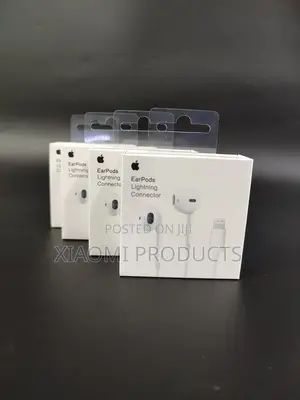 Apple Earpods Lightning Connector