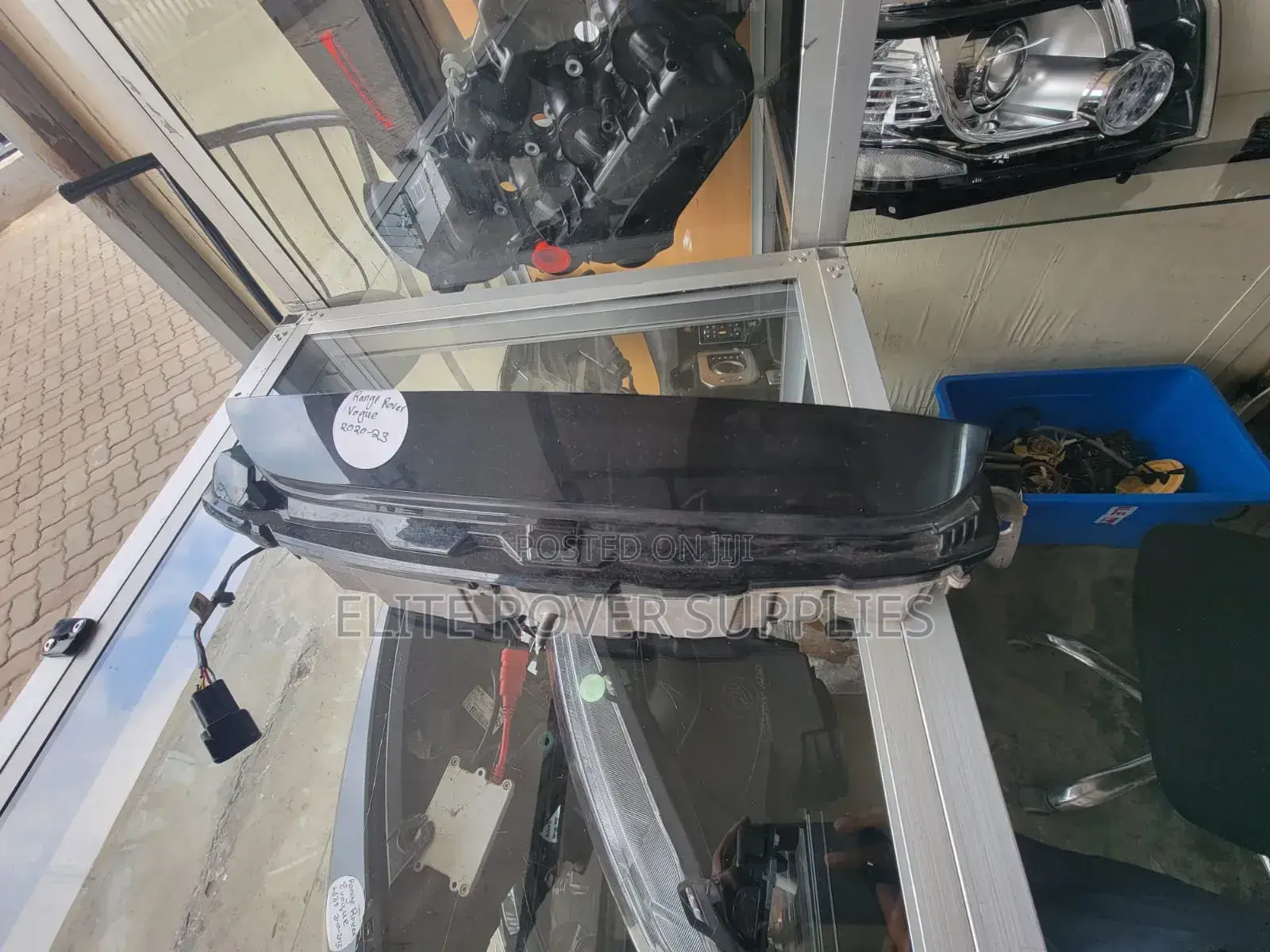Range Rover Vogue L460 Taillight