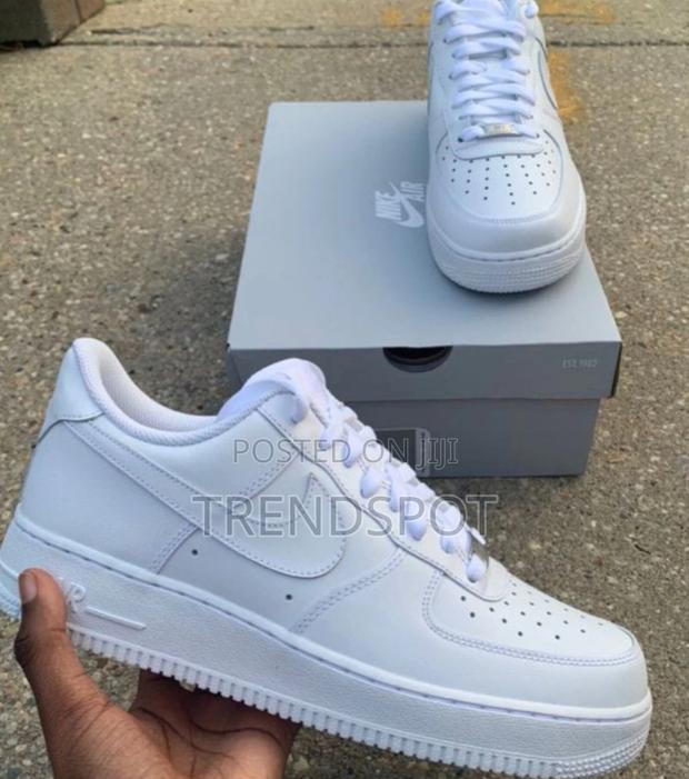 Airforce Black Sneakers - thumbnail 2