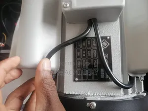 Electric Cut-Off Machine With a Single Phase Motor