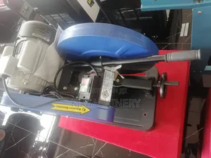 Electric Cut-Off Machine With a Single Phase Motor