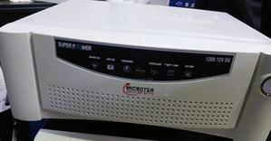 1200 Va Microtek Inverter Charger - thumbnail 2