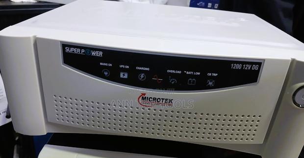 1200 Va Microtek Inverter Charger - main view