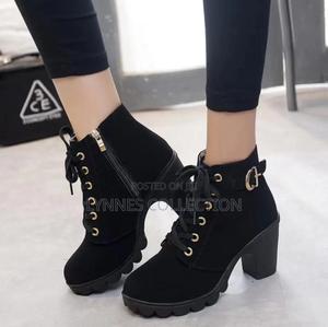 Ladies Ankle Boots - thumbnail 2