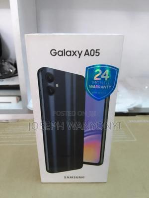 New Samsung Galaxy A05 64 GB Blue - main view