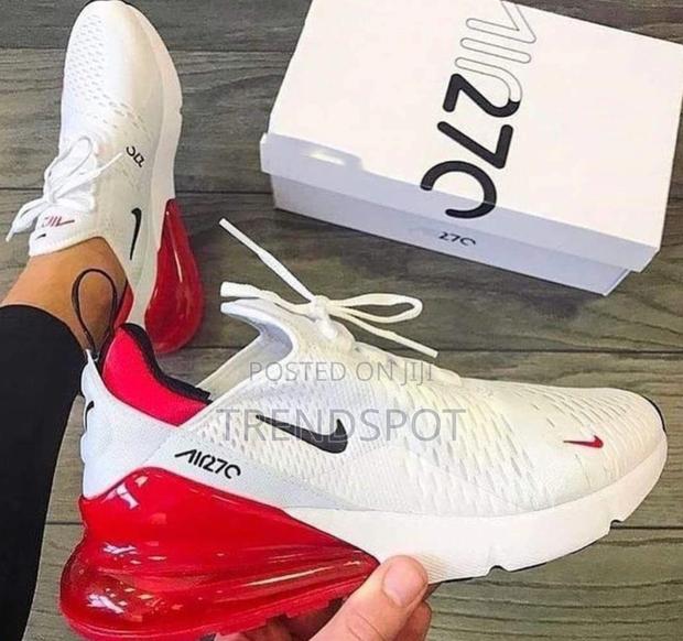 Designer Nike Airmax 270 Sneakers