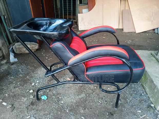 Salon Sink Chair - main view