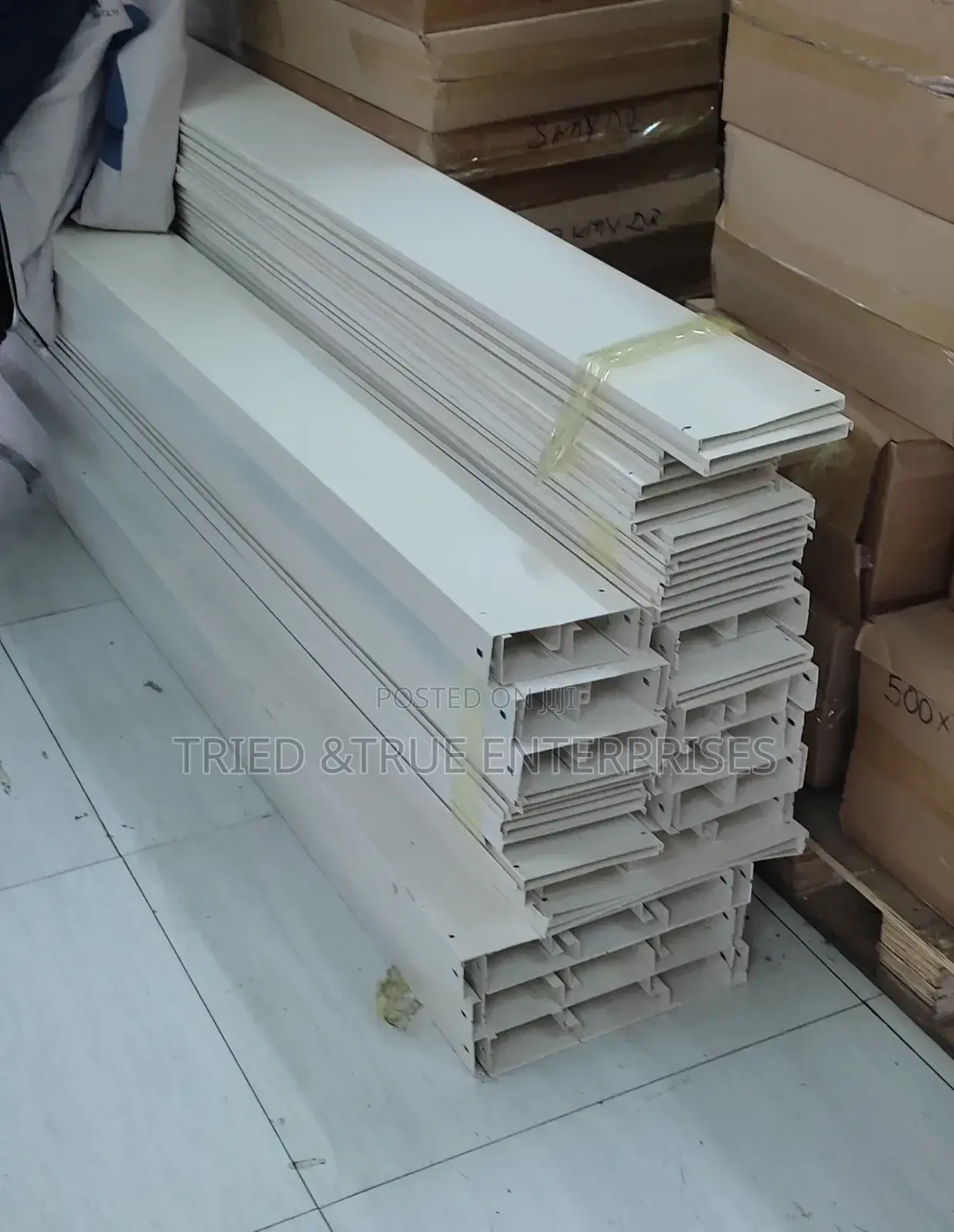 Metallic Trunkings 4 by 2 (100*50)