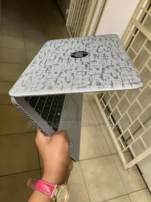 Laptop HP EliteBook 820 G3 8GB Intel Core I5 SSD 256GB