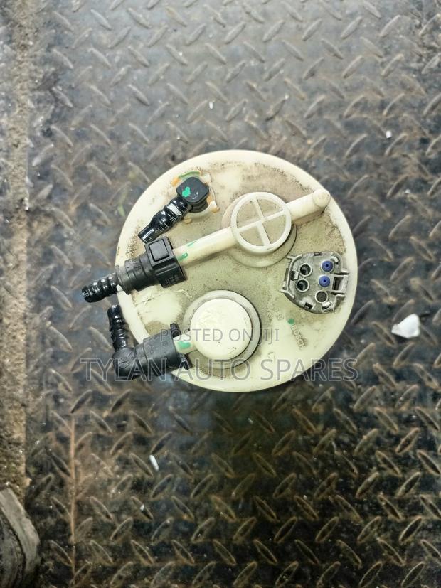 Fuel Pump Toyota Avensis - thumbnail 3