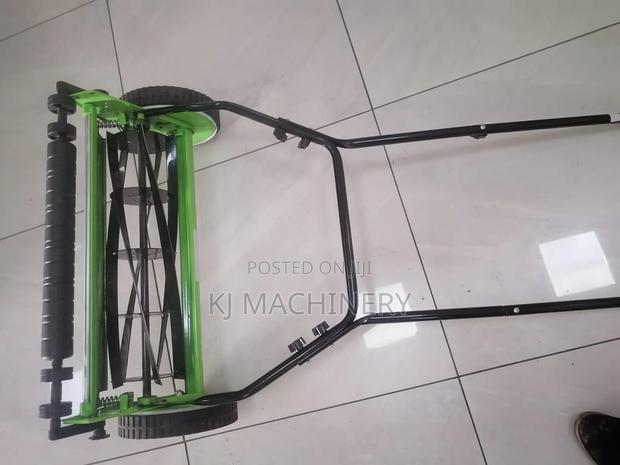 Manual Lawn Mower 20 Inches - thumbnail 3
