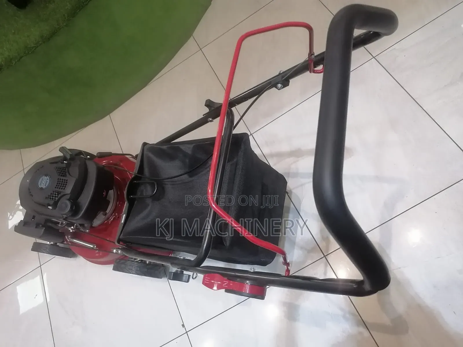 Briggs and Stratton Gasoline Lawn Mower H