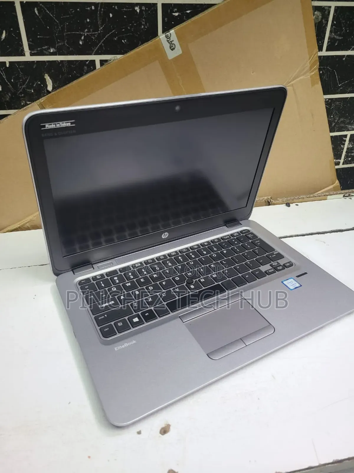 Laptop HP EliteBook 820 G3 8GB Intel Core I5 SSD 256GB