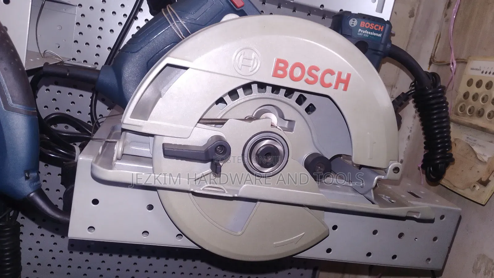 Bosch Circular Saw 1400wtts