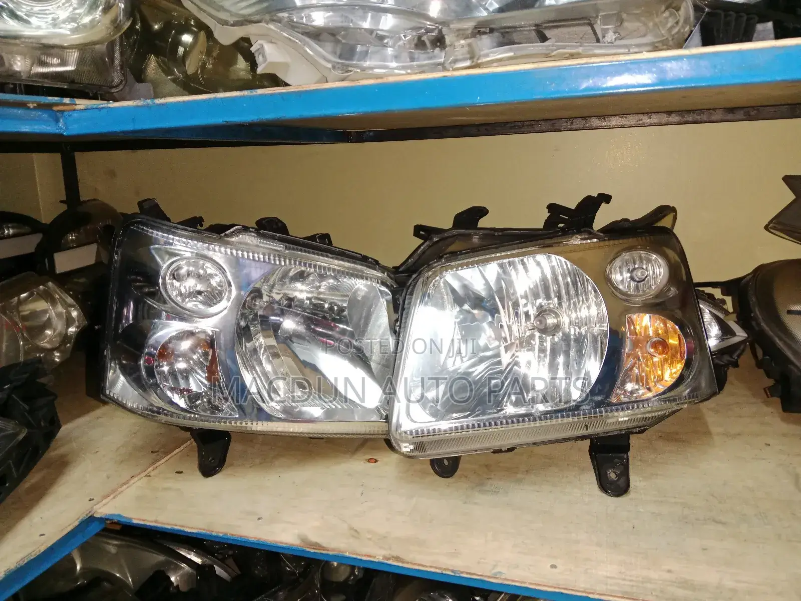Suzuki Solio Non Xenon Headlights 2009