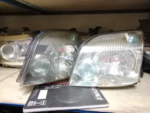Nissan Xtrail Nt30 Xenon Headlights 2003/2007
