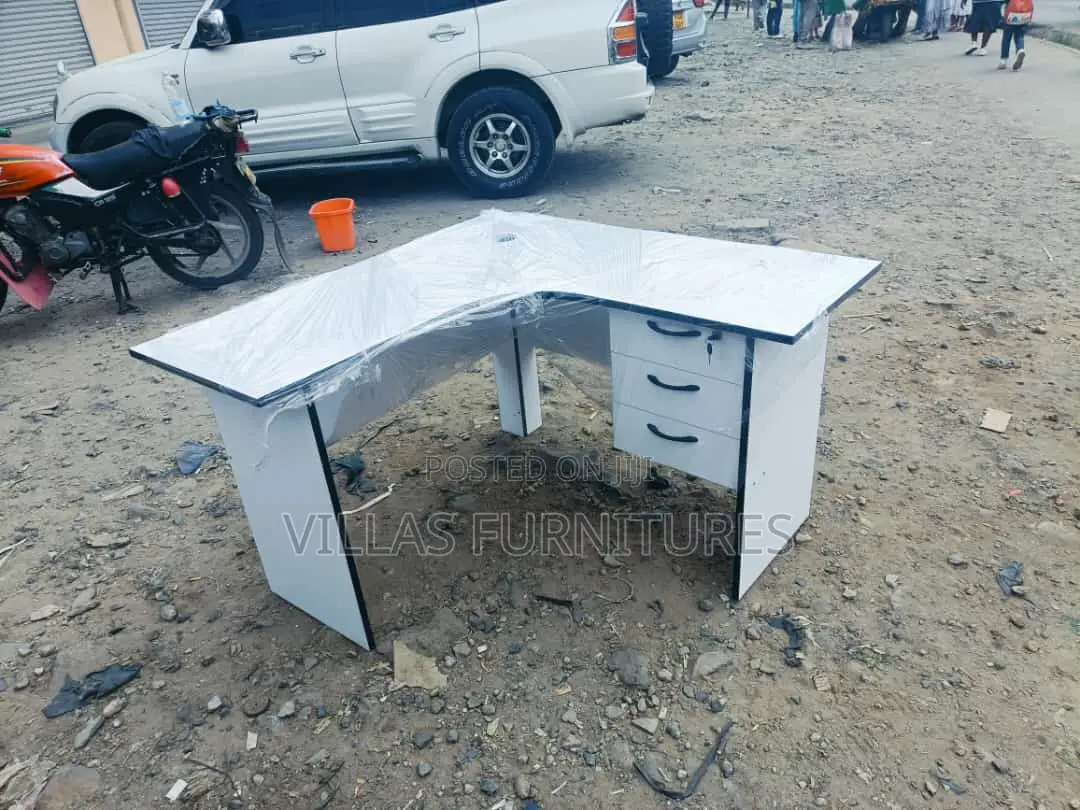 L Shaped Office Desk L Shaped Office Desk
