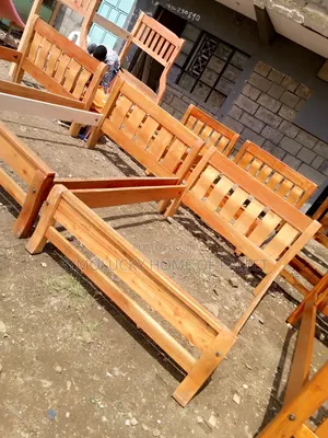4*6 Hardwood Framed Bed