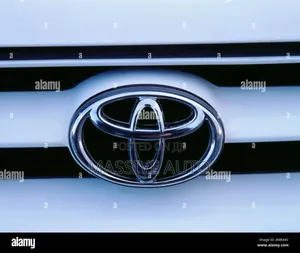 Buy Front Grill Genuine Car Logos/Toyota Front Logo