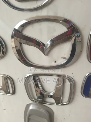 Mazda/Honda Front Grill Logos,/ Front Car Logo