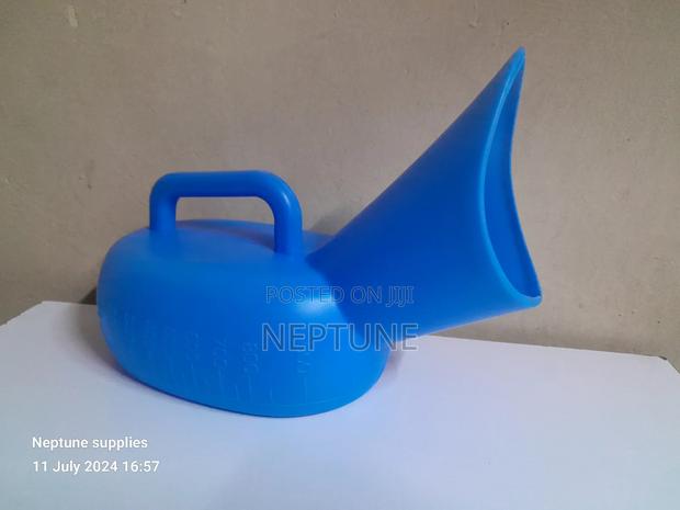 Female Urine Bottle - main view