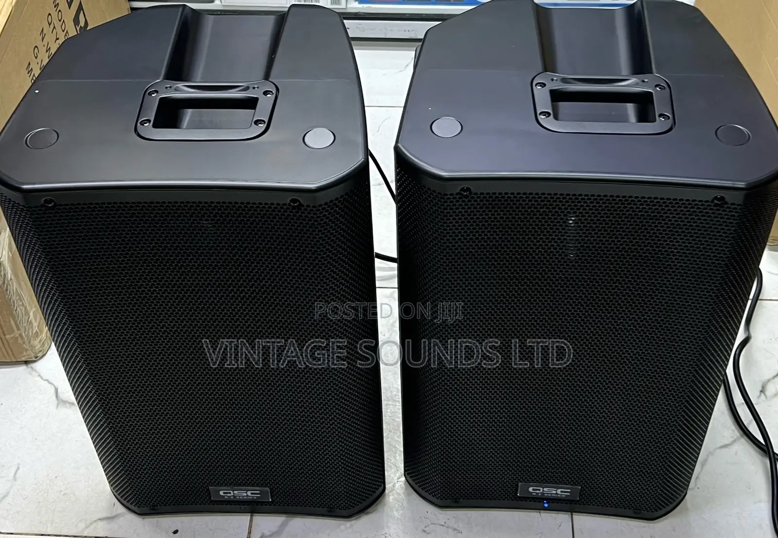 QSC .2 Active 12"" Powered 2000 Watt Loudspeaker( Pair)