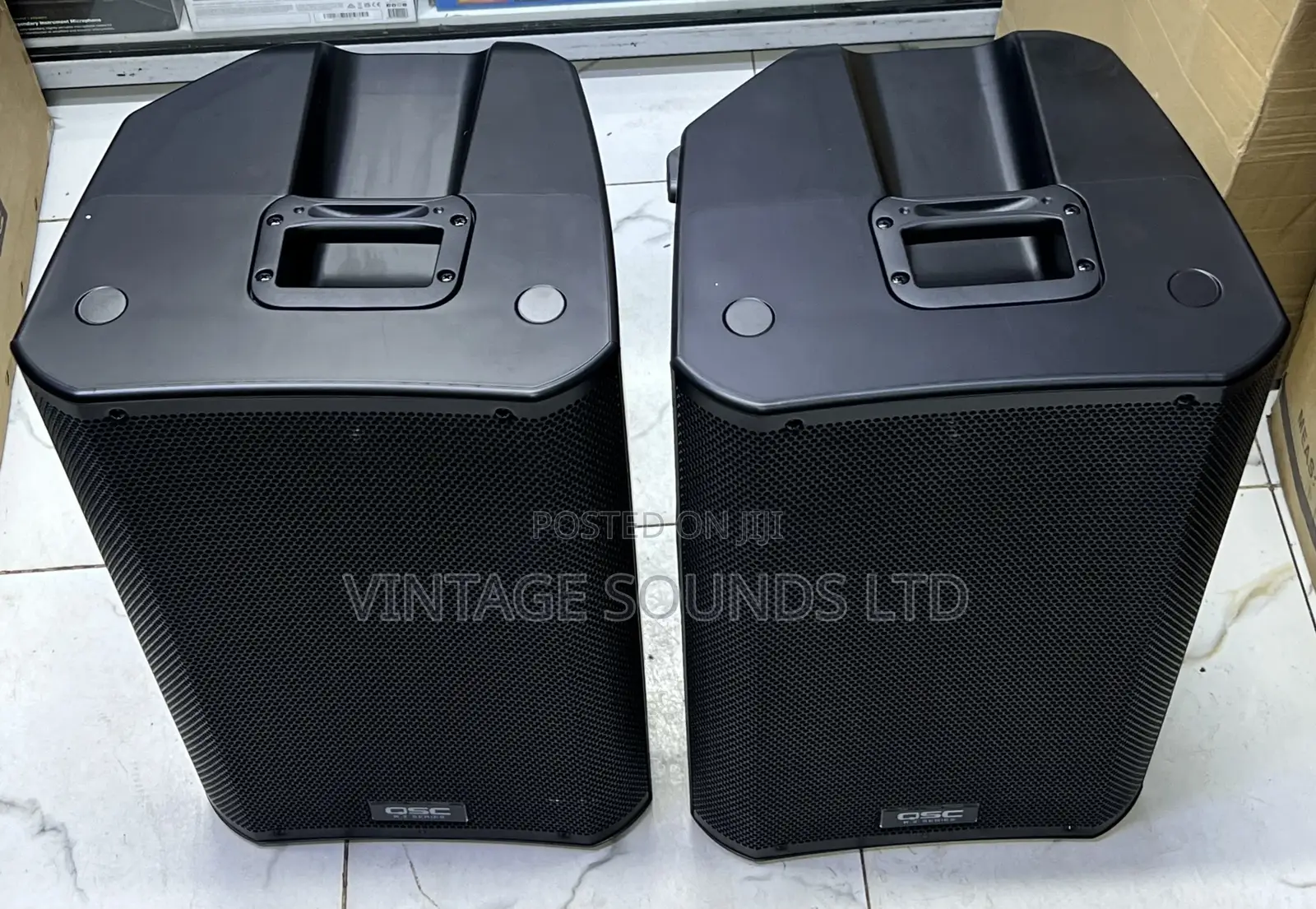 QSC .2 Two-Way 12" 2000W Active Speakers ( Pair )