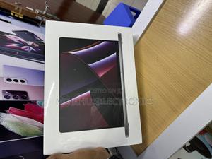 New Laptop Apple MacBook Pro 2023 M2 16GB Apple M2 SSD 512GB - main view