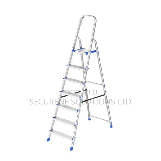 7step Aluminium Household Ladder - thumbnail 3