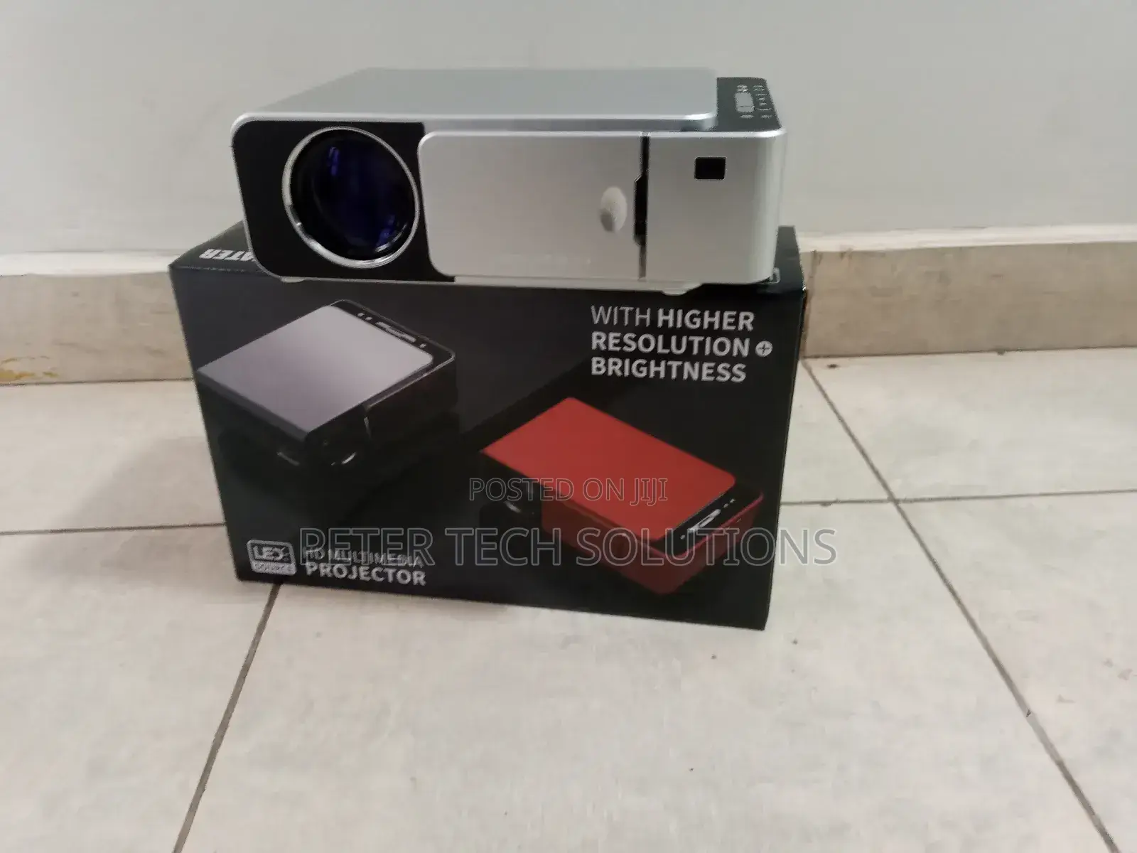 LED Source HD Multimedia Projector