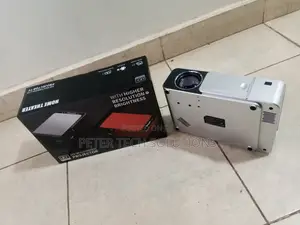 LED Source Multimedia Projector Ultra HD 