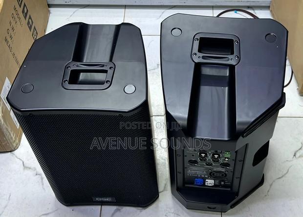 Public Address Powered Speaker - main view