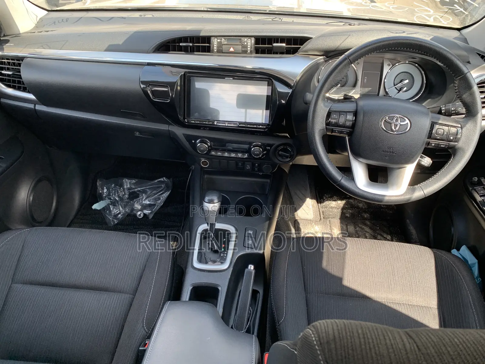 Toyota Hilux 2.4 Diesel 2020 Matt Black