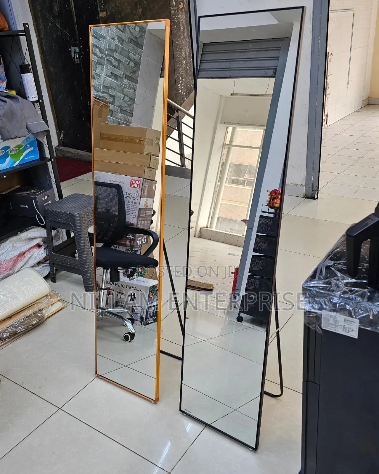Standing/Dressing Mirrors With Metallic Frame
