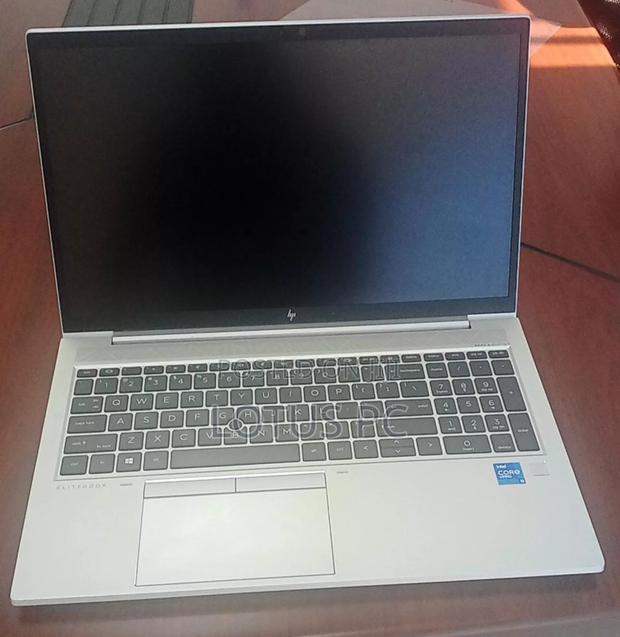 Laptop HP EliteBook 850 G8 16GB Intel Core I5 SSD 512GB - main view