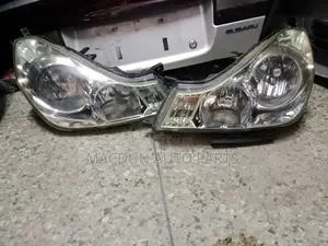 Nissan Wingroad Y12 Non Xenon Headlights