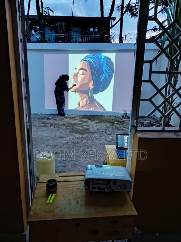 High Quality Projector for Hire for Arts