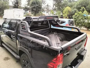 Nudge Bar + Rollbar Installed on Toyota Hilux Revo