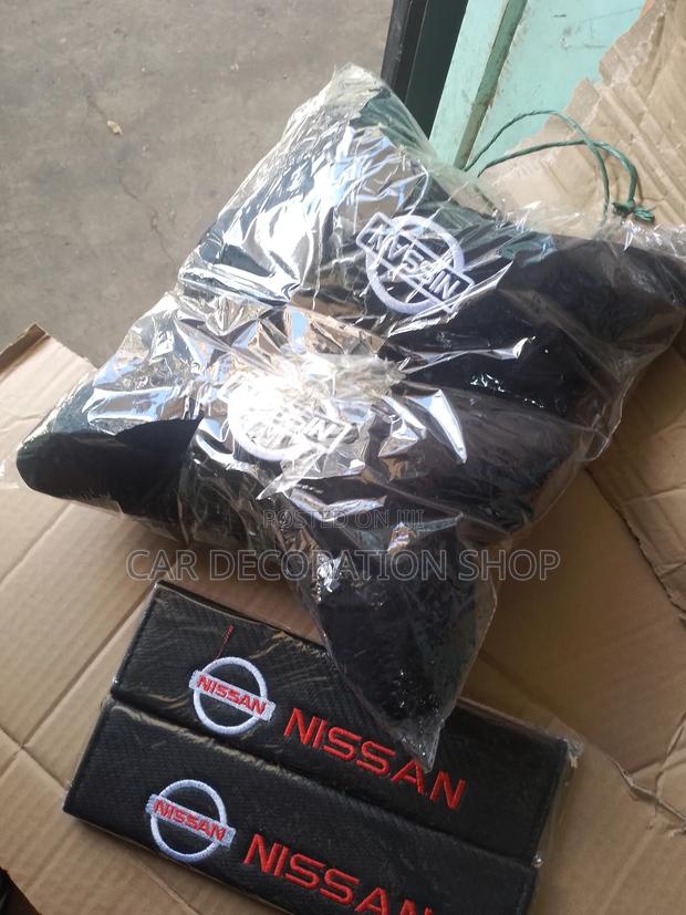 Nissan Neck Pillows With Safety Belt Pad Cover