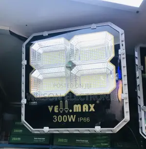 Solar Security Floodlights. Vemax 300w
