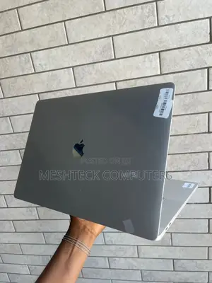 Laptop Apple MacBook Pro 2019 16GB Intel Core I9 SSD 1T
