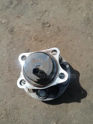 Toyota Ractis Rear Hub