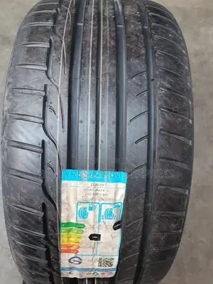 255 /35 R19 Dunlop TYRES (Japan)